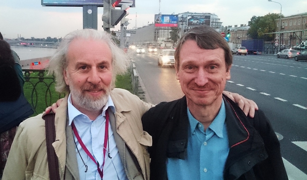 На фото: проф. А.Л. Дворкин и гость Конференции писатель и публицист Джонатан Атак 