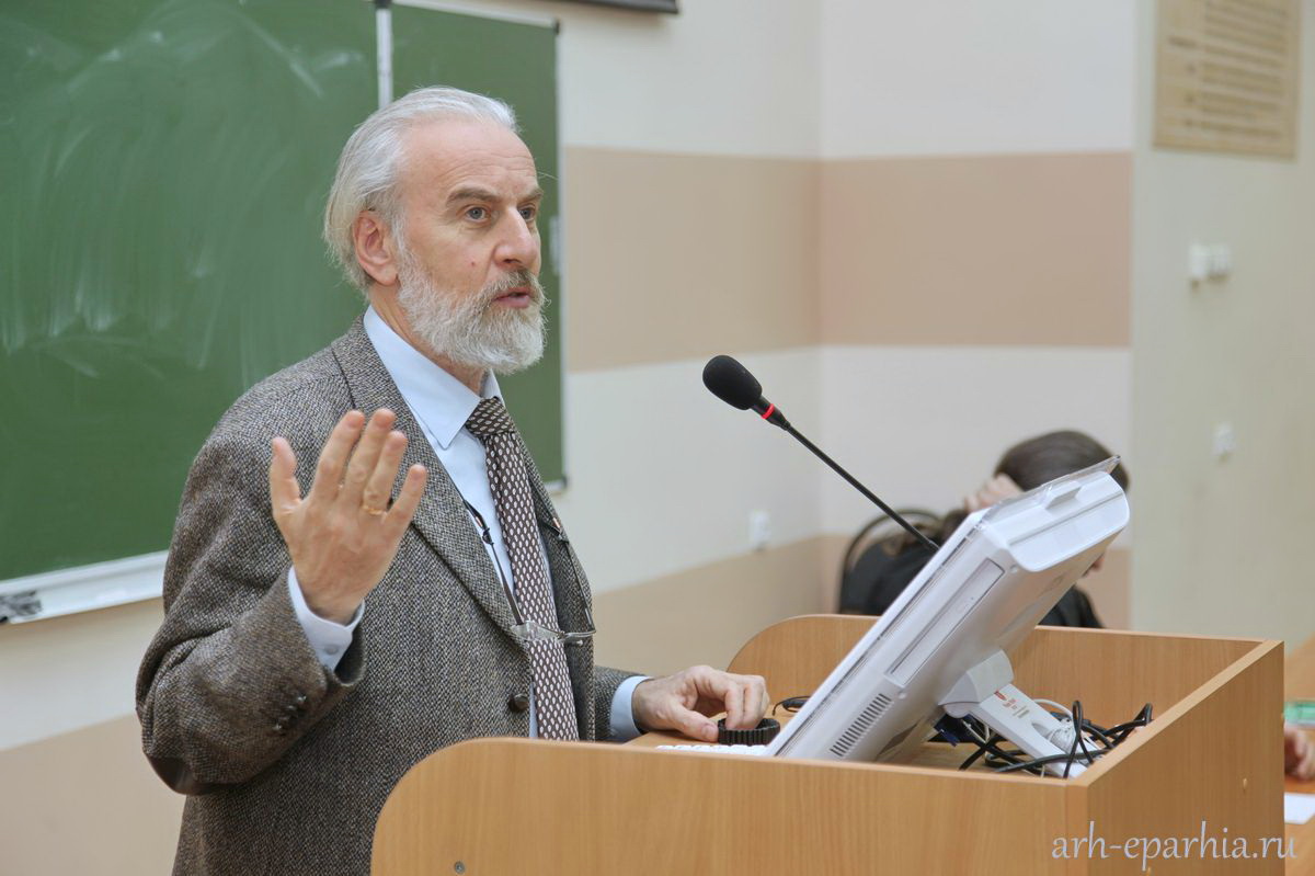Александр Дворкин: Современные секты вербуют людей через соцсети и знакомых