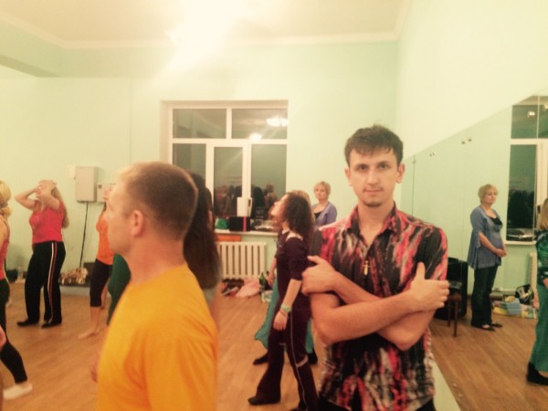 помощник Белова. Запрещал Николаю снимать