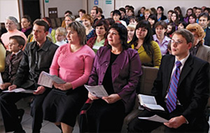 Собрание Свидетелей Иеговы. Фото: jw-russia.org