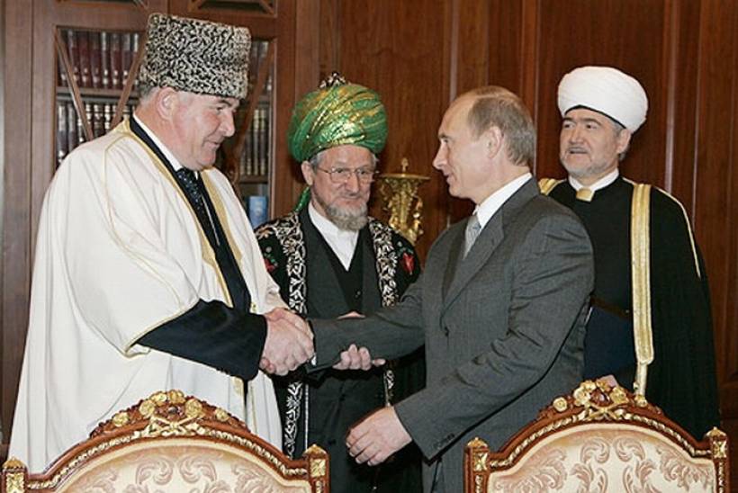 «Среди сатанистов больше адекватных людей, чем в ИГИЛ». Известный российский исламовед провёл лекцию в Нижнем Тагиле
