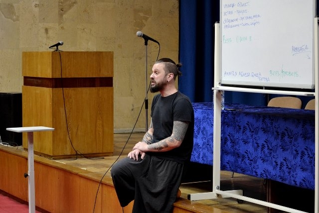 Алексей Ярасов: Успехи Ильи "Черта", как рок-музыканта, не делают его авторитетом в вопросах религии и духовности
