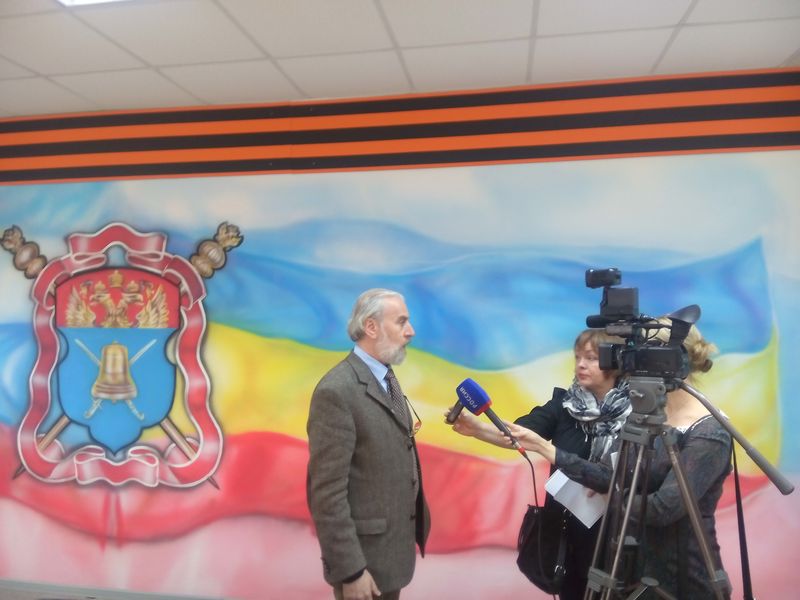 Профессор Александр Дворкин проводит встречи с димитровградцами