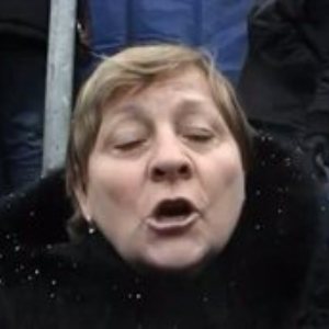 Полиция до сих пор не может найти разыскиваемую Светлану Пеунову