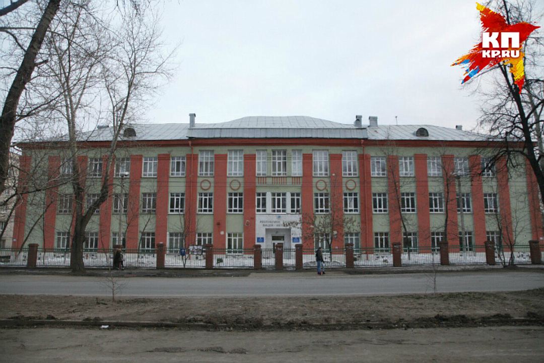 В этом здании лицея - ныне Республиканский инженерный лицей-интернат - некогда все и начиналось. Фото: Кирилл ПЕНКИН true_kpru