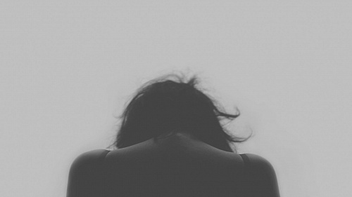 Как заманивают на опасные тренинги, и чем это может обернуться? Исповедь уфимки, сбежавшей от горе-коучей