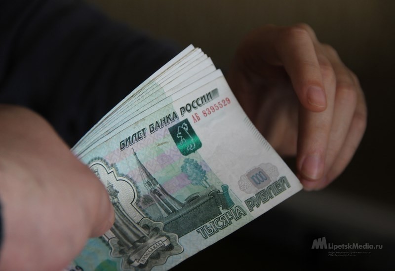 Липчанка отдала лжецелителям миллион рублей