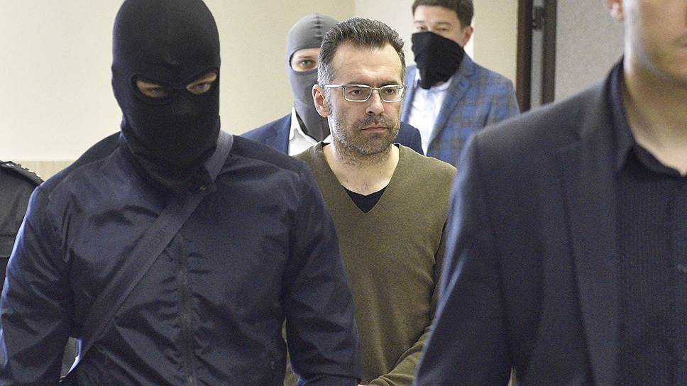 Сайентолог попал в «нетерпимые социальные условия»