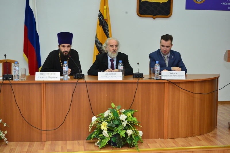 Эксперты: сектанты подпольно орудуют в Ярославле