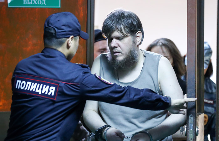 "Бог Кузя" получил пять лет колонии за создание секты и мошенничество