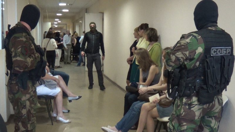 «Полузащитники прав человека»: саентологи добрались до школьников