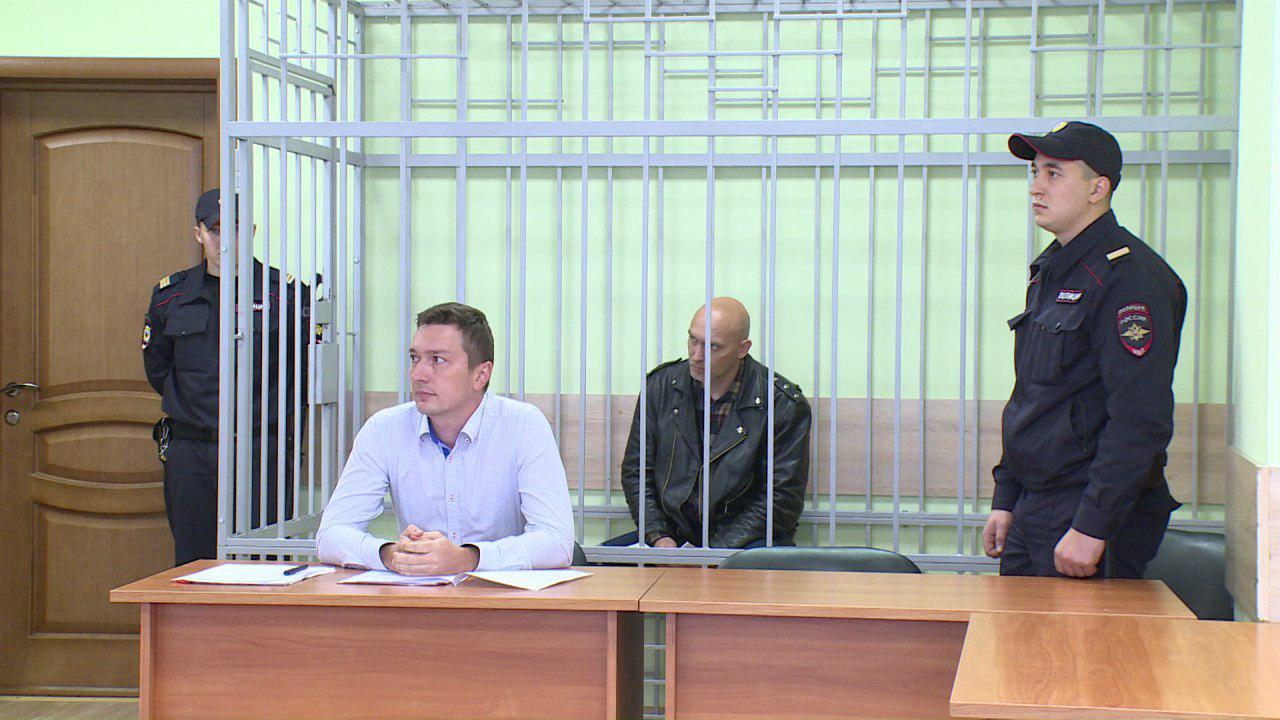 Воронежский тренер признал вину в убийстве мамы воспитанниц, случившемся 17 лет назад