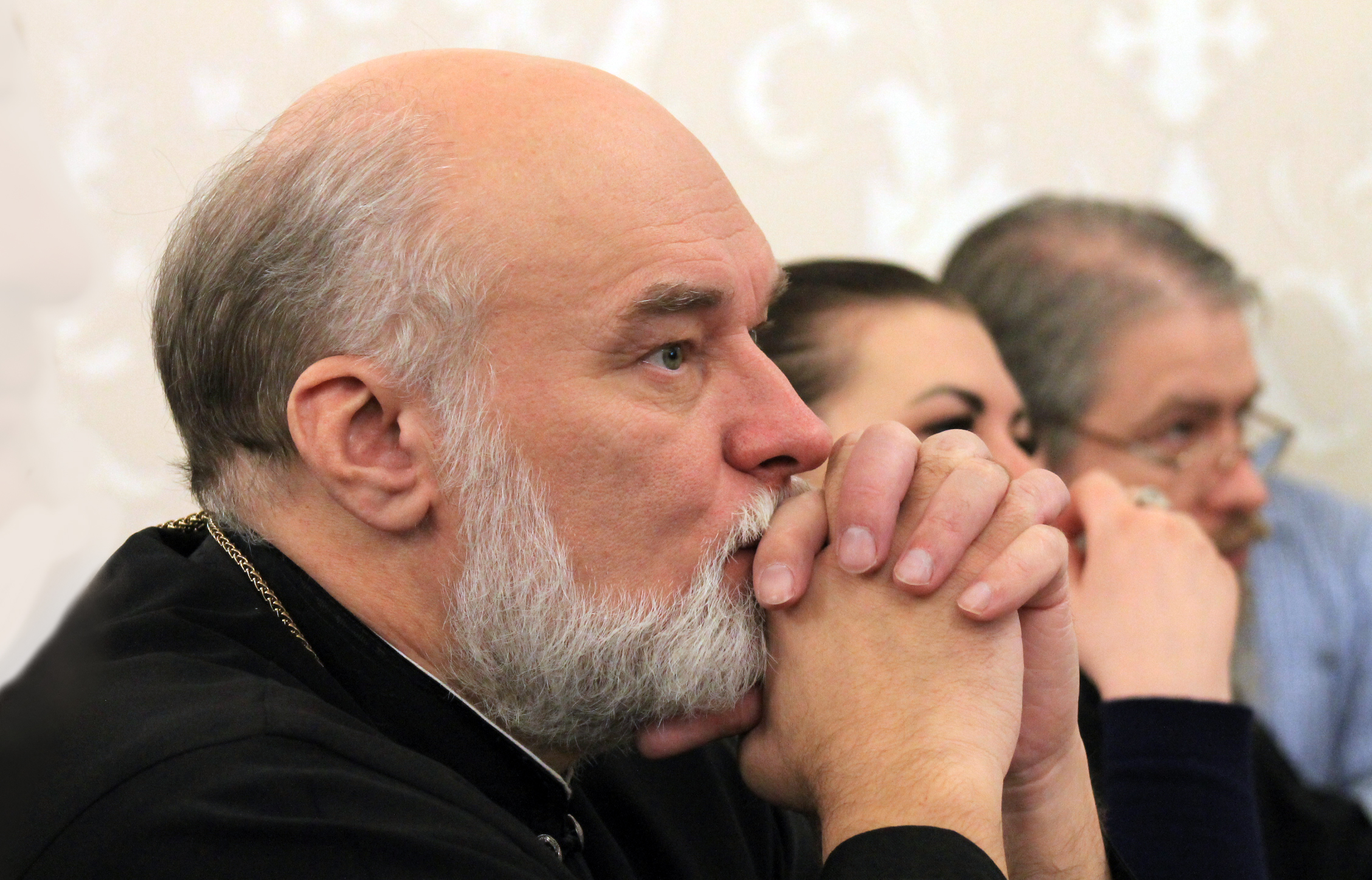 Профессор ПСТГУ А. Л. Дворкин возглавил заседание секции “Возможна ли в секте свобода выбора?”