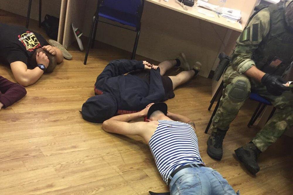 В Костроме разоблачили банду из 15 "целителей"