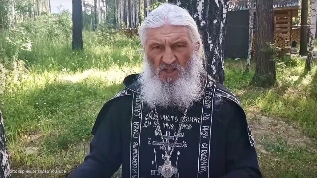 «Тебя благословили выпороть». Духовные чада отца Сергия — о жизни в Среднеуральском монастыре