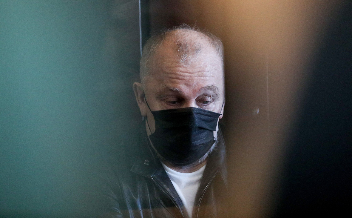 Суд приговорил похитившего у полиции более 200 млн руб. секты «бога Кузи»