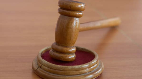 Суд в Петербурге запретил мобильное приложение "Свидетелей Иеговы"*