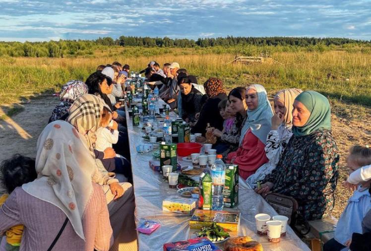 Шариатский анклав, зрелые люди или секта. Все о скандале вокруг экопоселения «Аминовка»