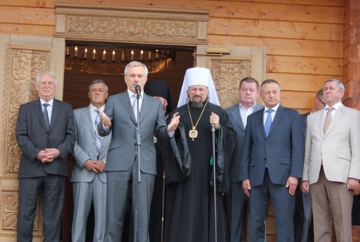 Бывший белгородский губернатор Евгений Савченко проповедует новую религию
