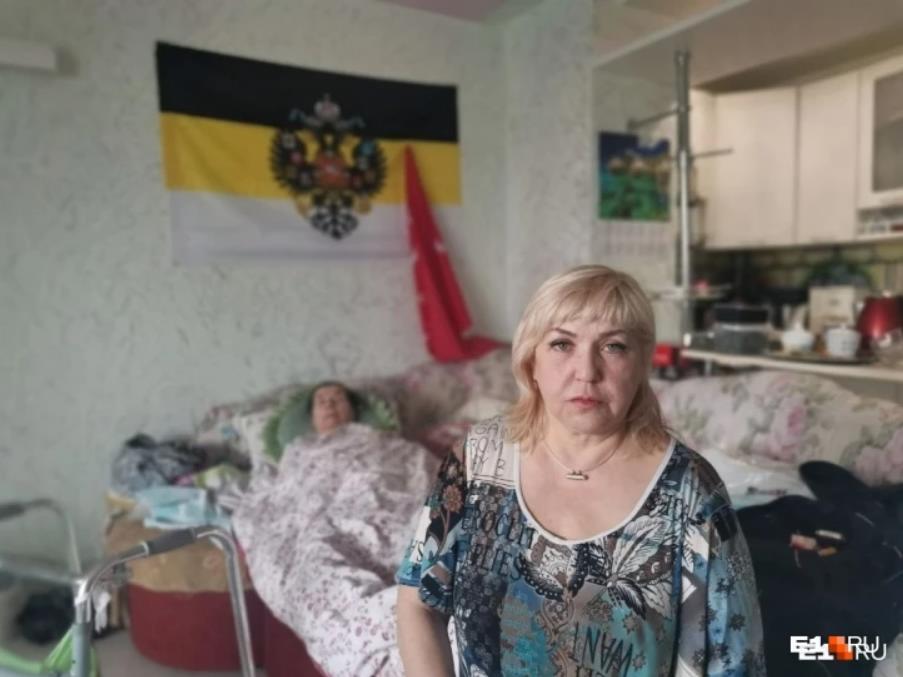 «Граждане СССР» не сдаются: новые подробности борьбы за квартиру в престижном доме на Московской