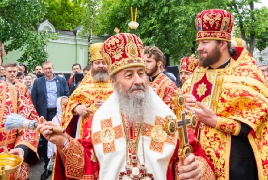 Украинская православная церковь стала незалежной. Что это – предательство или поиск компромисса?
