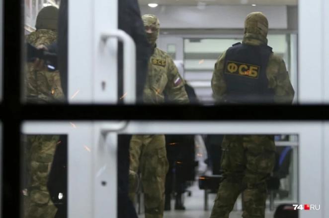 Силовики сообщили об обысках в радикальной секте в Челябинске и еще нескольких городах России