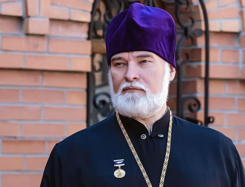 Отец Александр Новопашин прокомментировал претензии украинских "правозащитников"