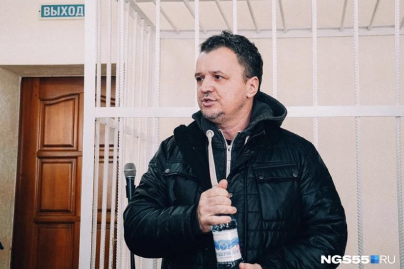 Омского пастора, которому дали 1,5 года колонии за насилие над прихожанами, освободили
