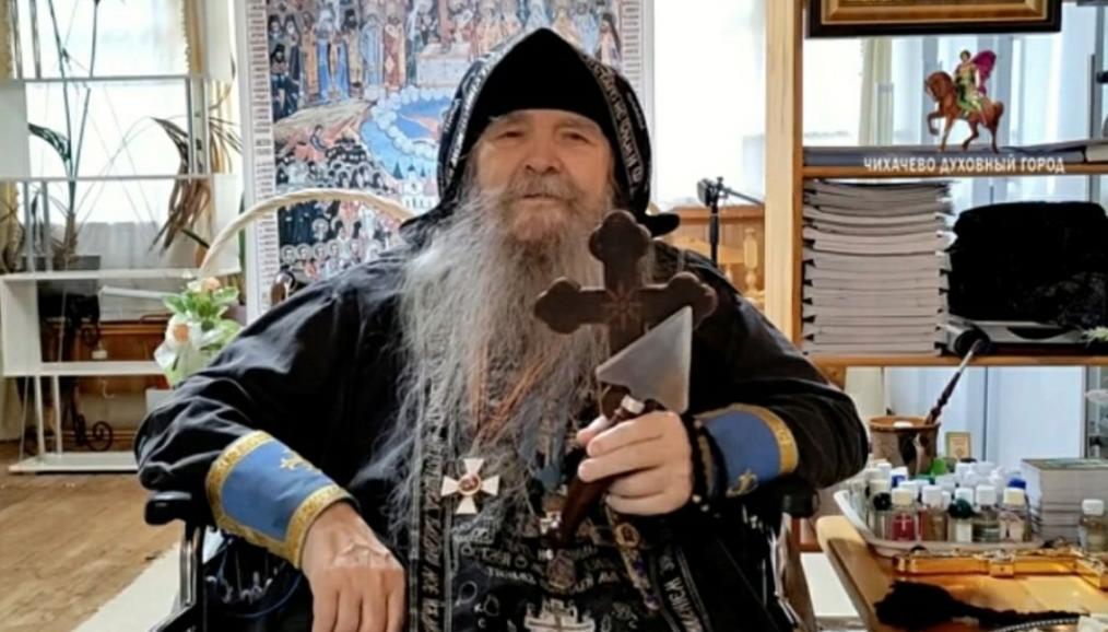 Чихачевцы: На кладбище в псевдомонастыре много незарегистрированных захоронений