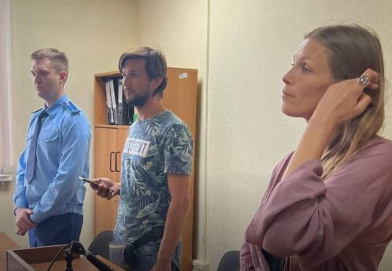 Сыроеды из Красноярска, убившие двухлетнюю дочь, получили 11 месяцев исправительных работ