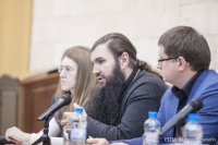 Круглый стол "Религиозный фактор в событиях на Украине 2013-2014 гг. и его освещение в медиа"